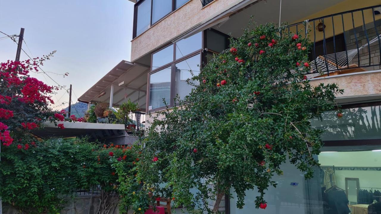 Villa George - Family Holidays Néa Mákri Buitenkant foto